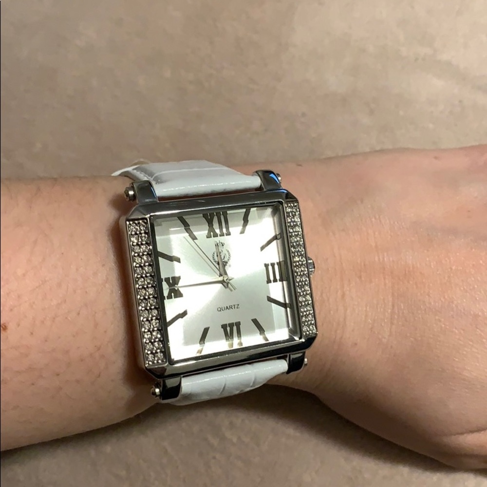 Power hour watch